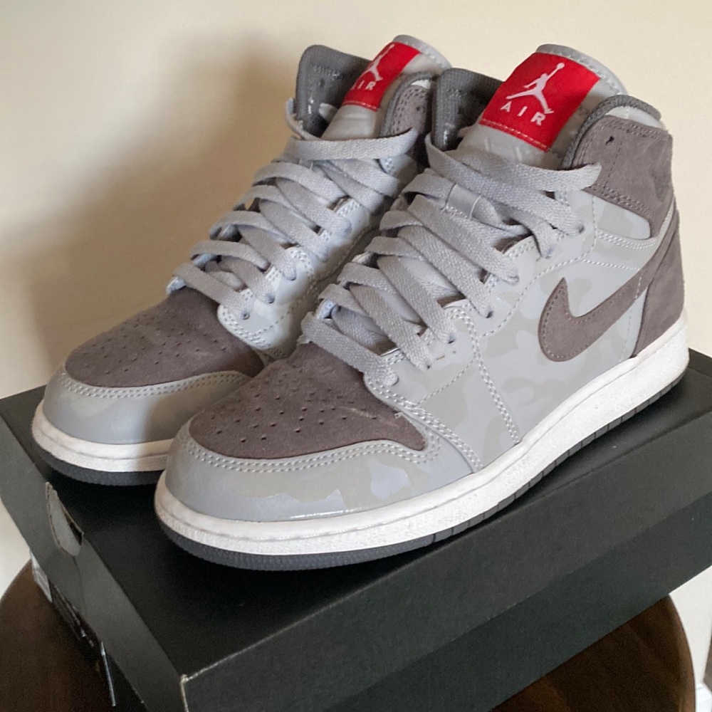 AIR JORDAN 1 RETRO HI PREM BG 7Y